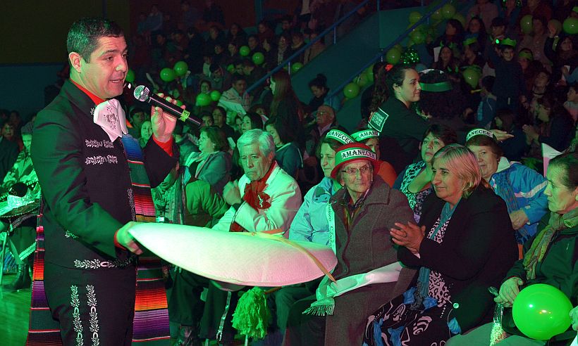 Un festival de rancheras y boleros recorre diversos barrios de Temuco