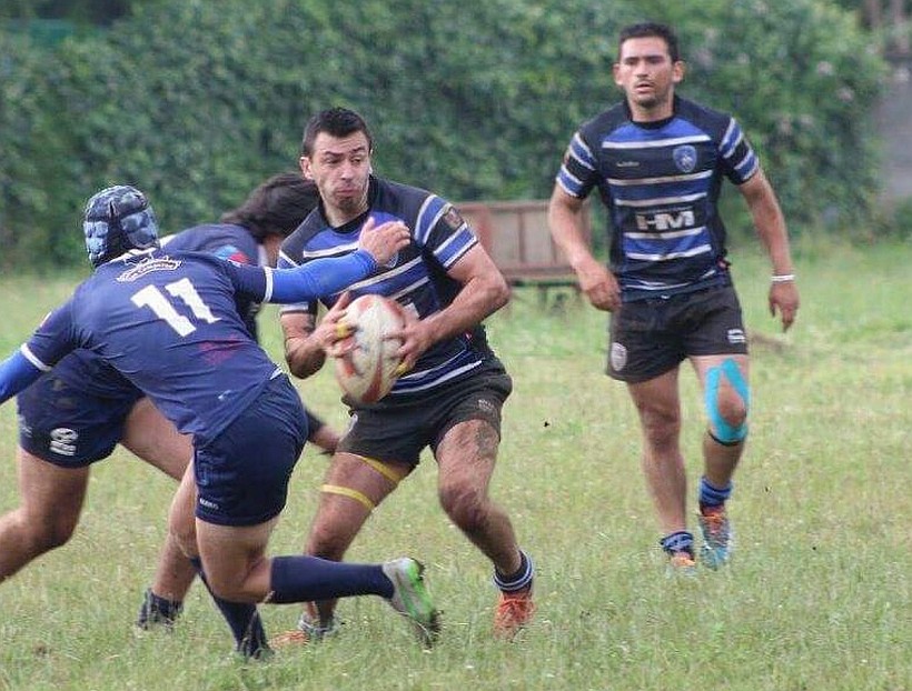 Traukos se luce en el campeonato de rugby seven a side en ...