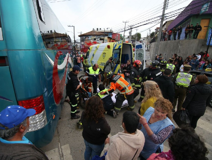 Una Colisión Múltiple Con Posterior Atropello Entre Un Bus Y Cuatro Autos Dejó Tres Lesionados 6575