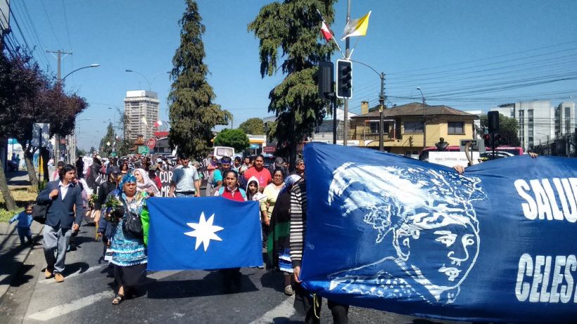 En Temuco machi Celestino Córdova recibió apoyo con masiva marcha ...