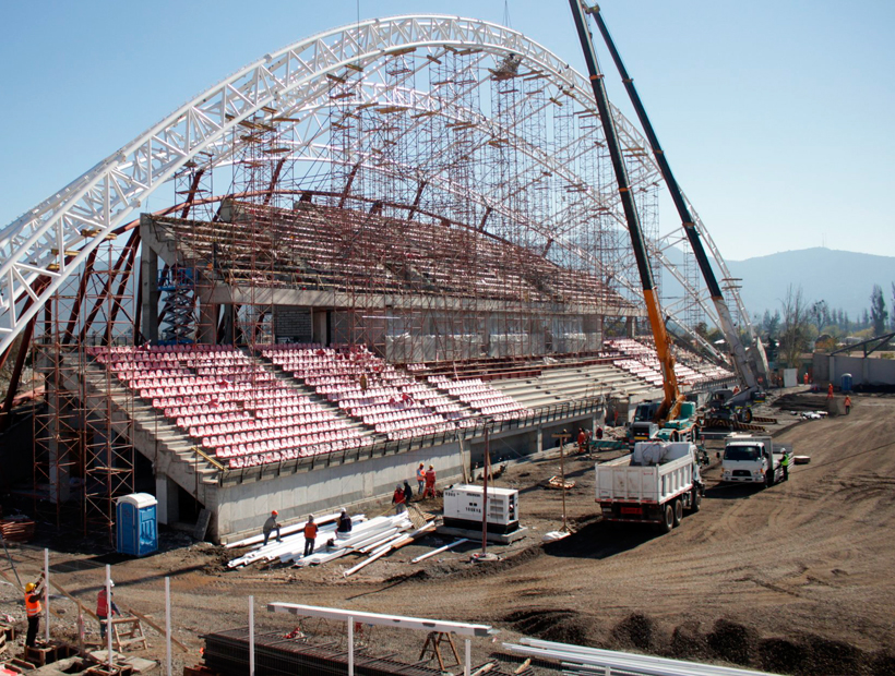 Estadio Nicolás Chahuán Nazar de La Calera tiene un 75% de ...