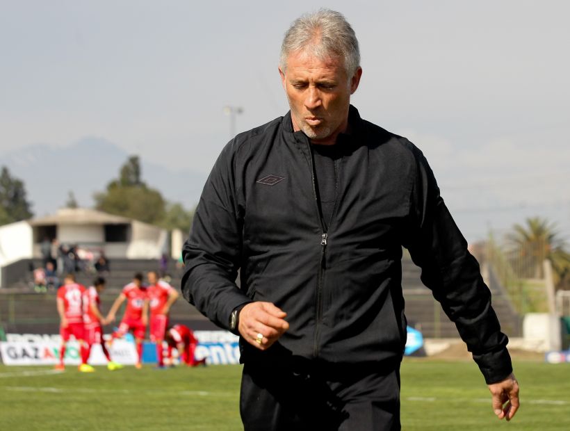 Ivo Basay asumirá como entrenador de Palestino