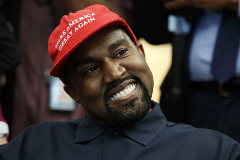 Kanye West visitó a Donald Trump con un gorro de su campaña: &quot;Me da poder&quot; | soychile.cl