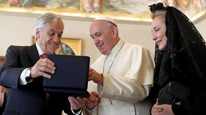 Piñera fue informado por el Papa de las expulsiones de Francisco Javier Cox y de Marco Antonio Órdenes