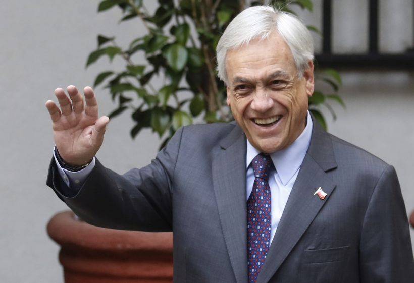Aprobación de Piñera se mantuvo en 51% segun Cadem