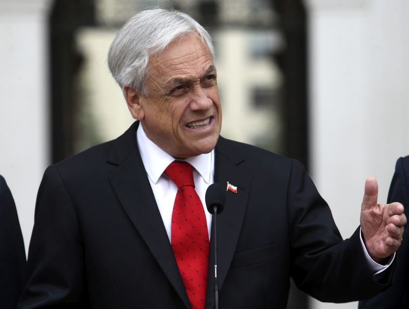 Piñera propuso extender la carrera militar para generar un 