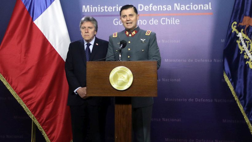 Comisión de Defensa del Senado citará al general Martínez y al ministro Espina