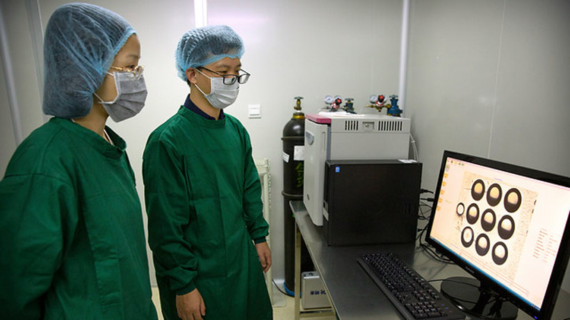 China ordenó detener trabajos de científicos implicados en el caso de los bebés modificados genéticamente