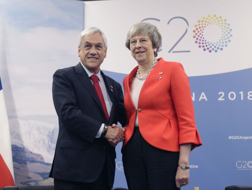 Sebastián Piñera se reunió con Theresa May en el marco del G-20