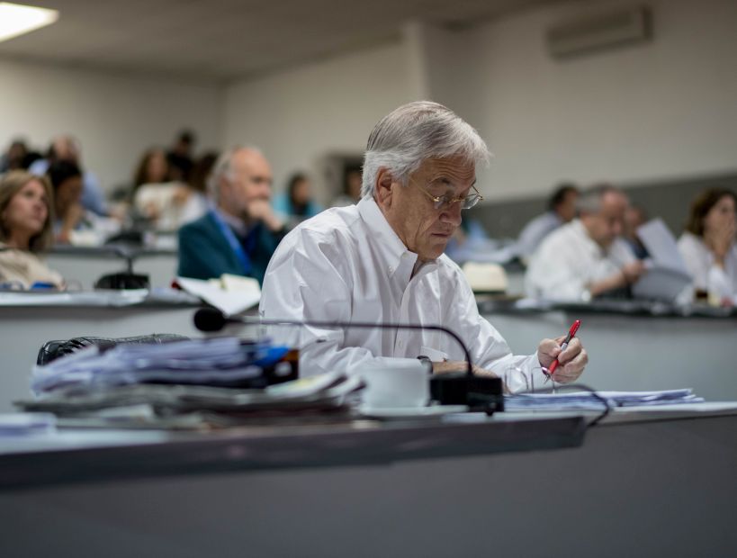 Piñera llama a la unidad a la oposición y dice que el 2019 intentará implementar 