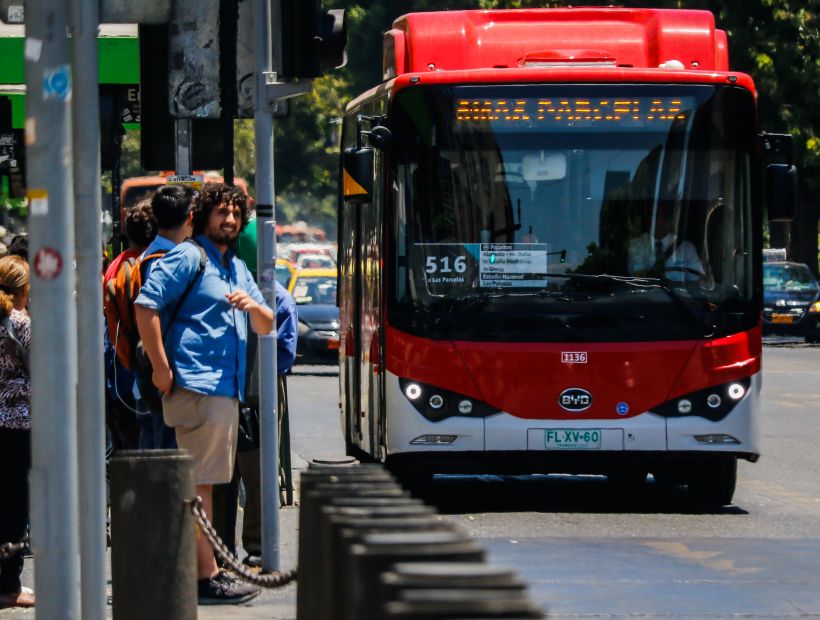 Partió el recorrido más extenso de los buses eléctricos en Transantiago