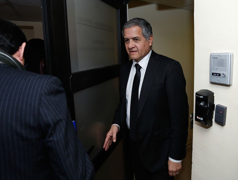 Juez Carroza se reune con el director de la PDI tras descoordinación por ex frentista