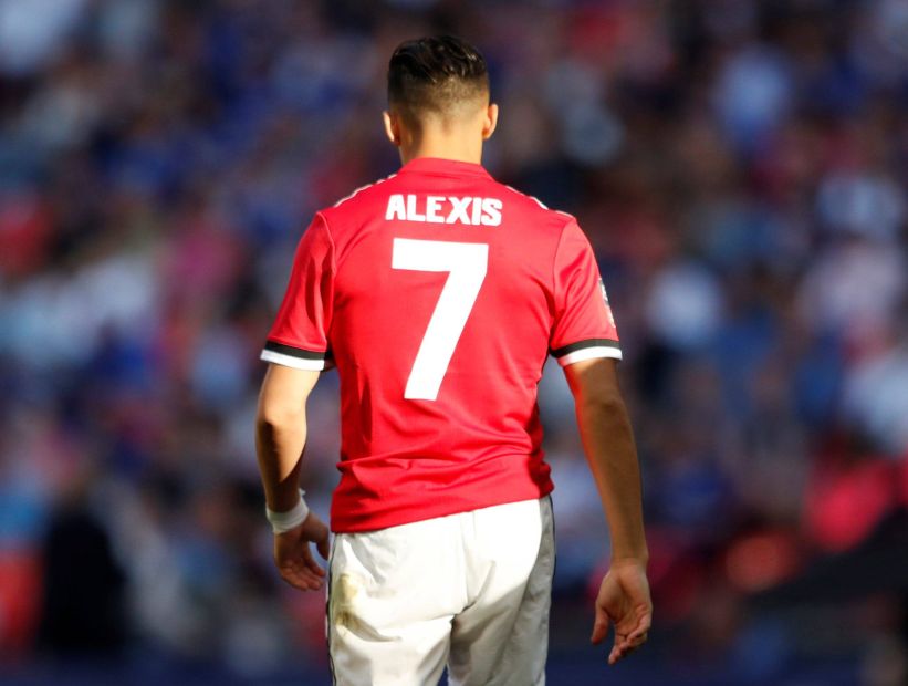 Alexis Sánchez será titular en el duelo del Manchester United con el Reading