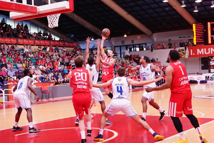 Equipos valdivianos siguen de líderes en la Conferencia Sur