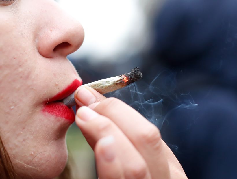 Estudio afirmó un 20,4% de trabajadores consume drogas en Chile