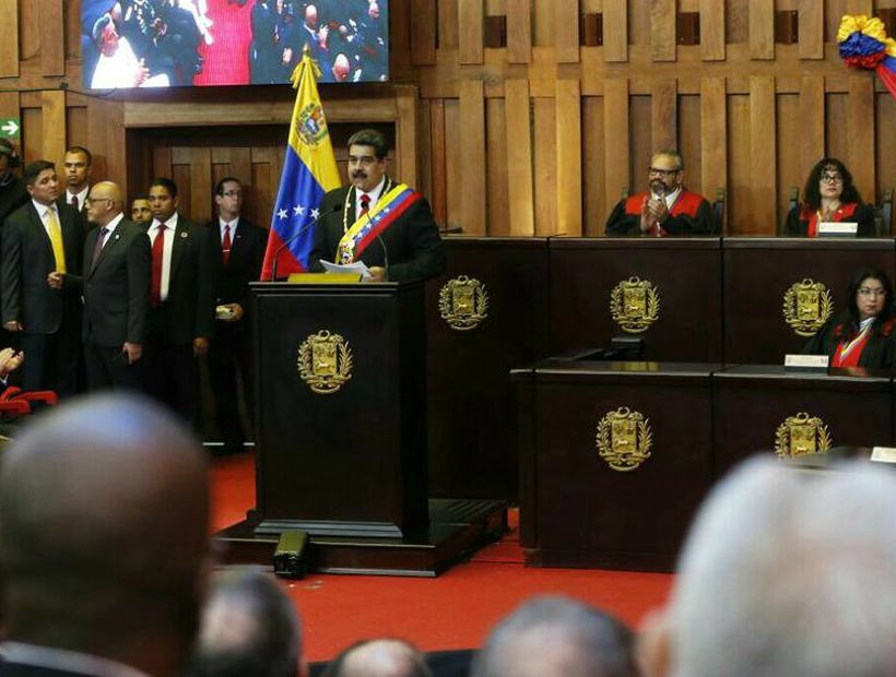 Gobierno de Maduro rechaza breve arresto de Guaidó y señala que fue una medida 