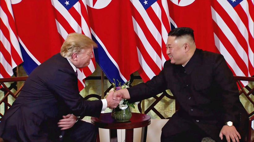Trump elogia el potencial económico de Corea del Norte en el arranque de la cumbre con Kim