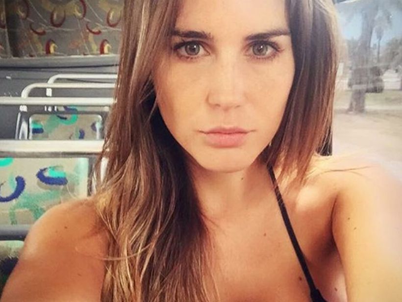 Fran Undurraga impactó con postal en bikini
