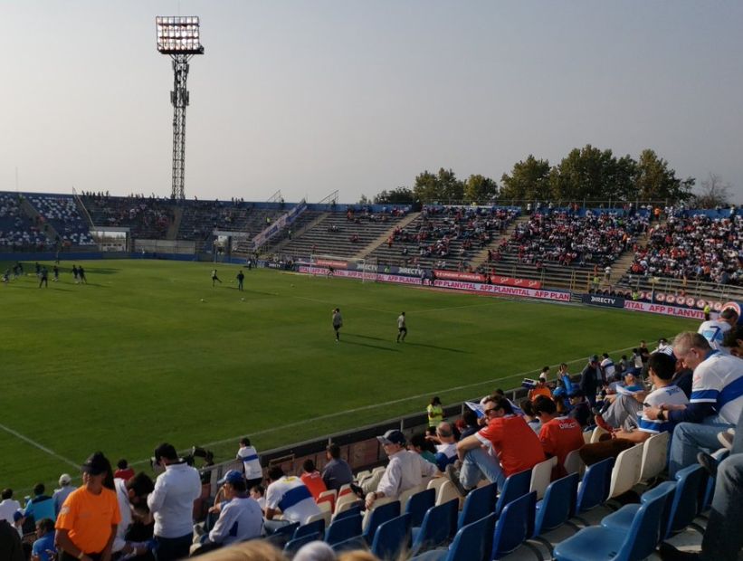 [Minuto a minuto] La UC empata 0-0 con Curicó en San Carlos de Apoquindo