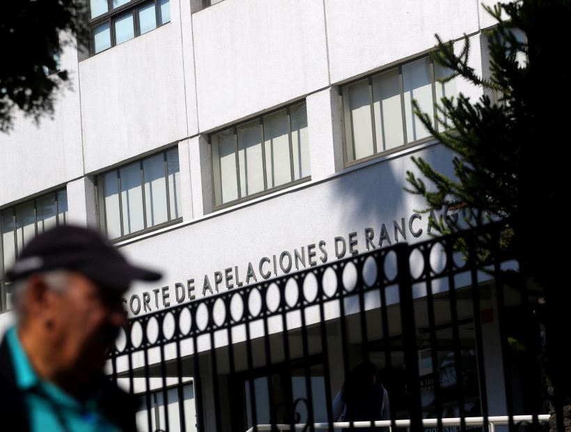 Allanan oficinas de abogados vinculados a jueces investigados en Rancagua