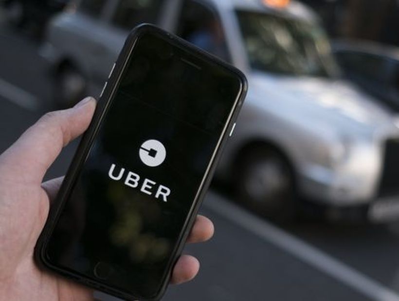 Justicia ordena suspender servicios de Uber y similares en Buenos Aires