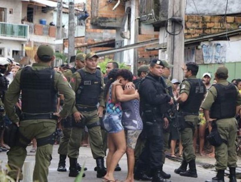 Al menos 11 fallecidos tras tiroteo masivo en bar de Brasil