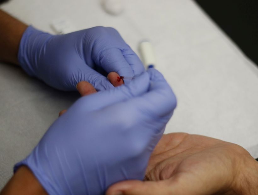 AUGE mejorará las coberturas para el VIH y la fibrosis quística