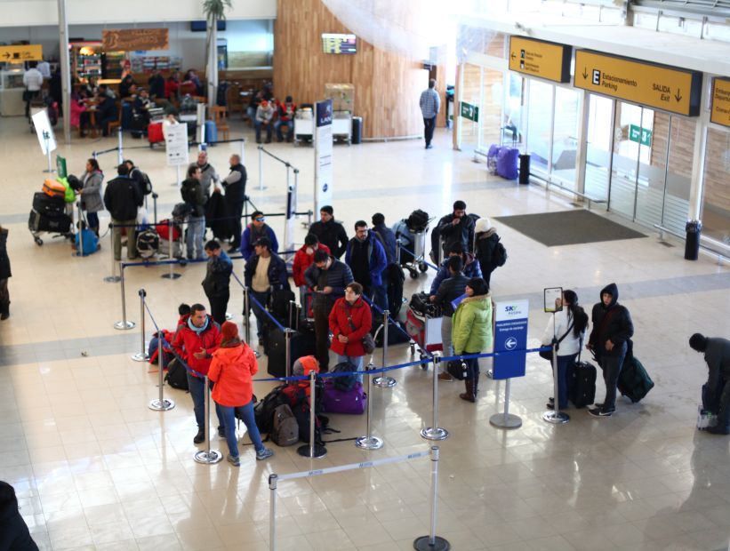 Amenaza de bomba provoca que se evacúe aeropuerto de Punta Arenas
