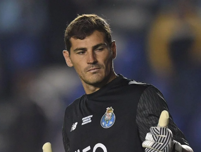 Iker Casillas anunció su retiro del fútbol