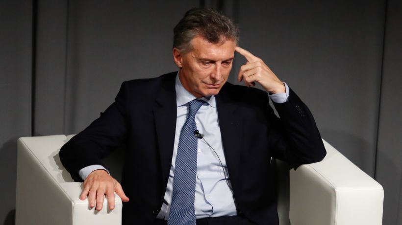 Renunció ministro de Hacienda argentino tras debacle de Macri en las primarias trasandinas