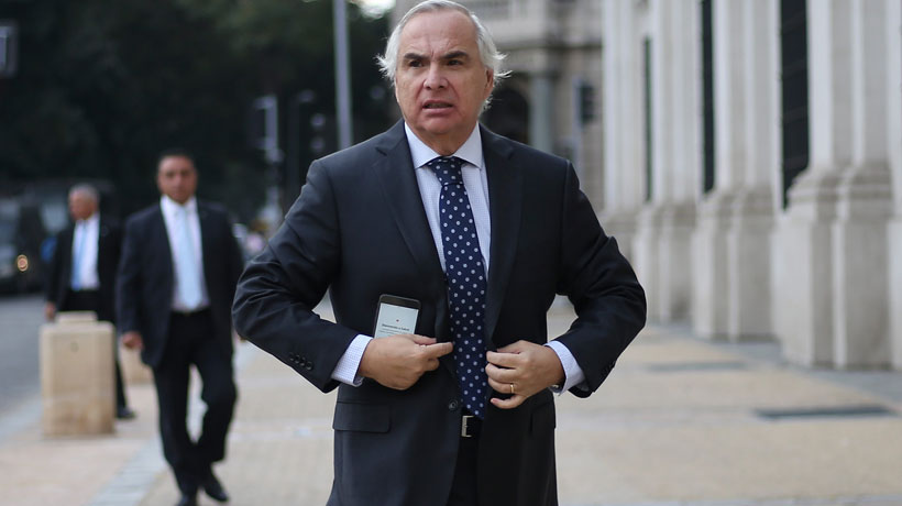 Chadwick defendió respuesta de Piñera a Bolsonaro y cuestionó a la oposición: 
