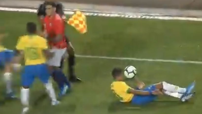 [VIDEO] Brasil y Chile sub 23 protagonizaron fuerte pelea durante el partido amistoso
