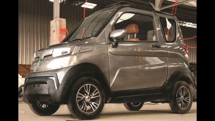 Salió a la venta el primer auto eléctrico fabricado en Bolivia