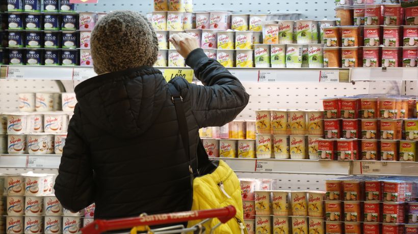 Watt's, Nestlé y Soprole deberán publicar precios de compra de leche cruda