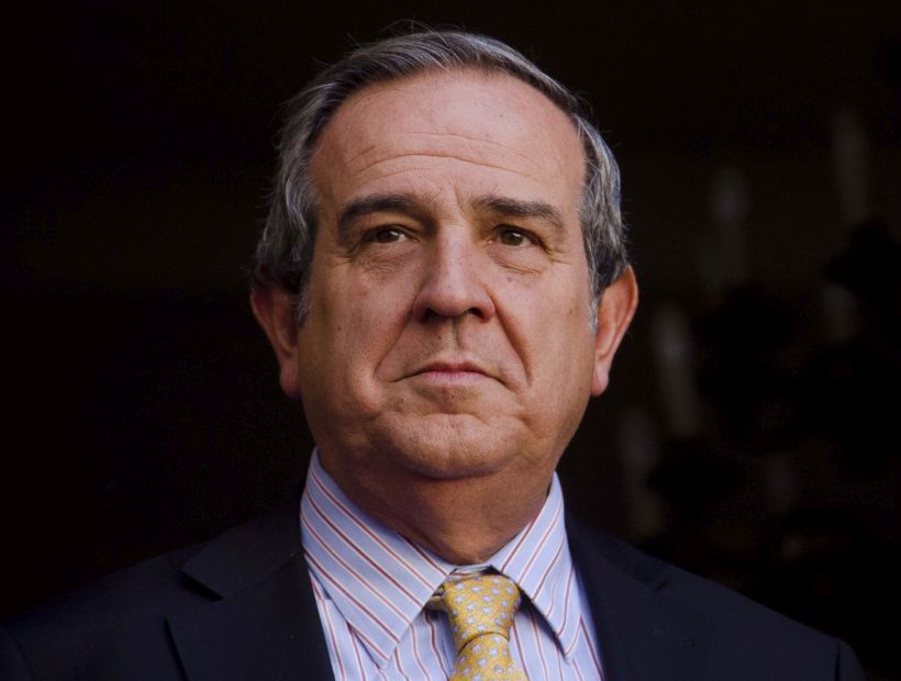 Andrés Santa Cruz renunció a la presidencia de la Asociación de AFP