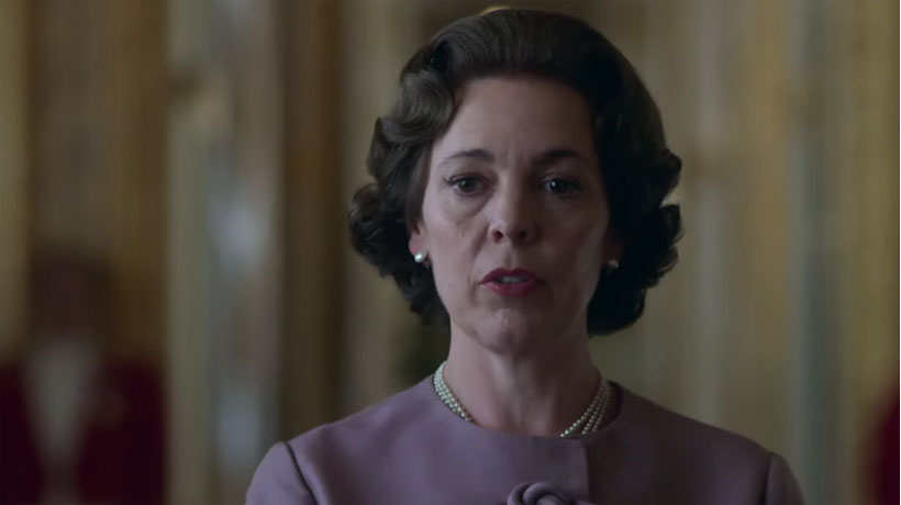 [VIDEO] Actriz que interpreta a la reina Isabel confesó haber robado papel higiénico del Palacio de Buckingham