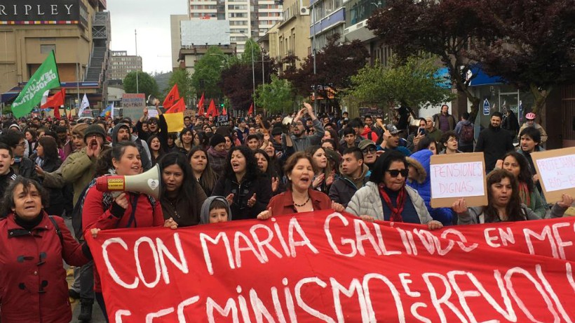 Masivas protestas se realizan a lo largo del país tras manifestaciones que comenzaron en Santiago