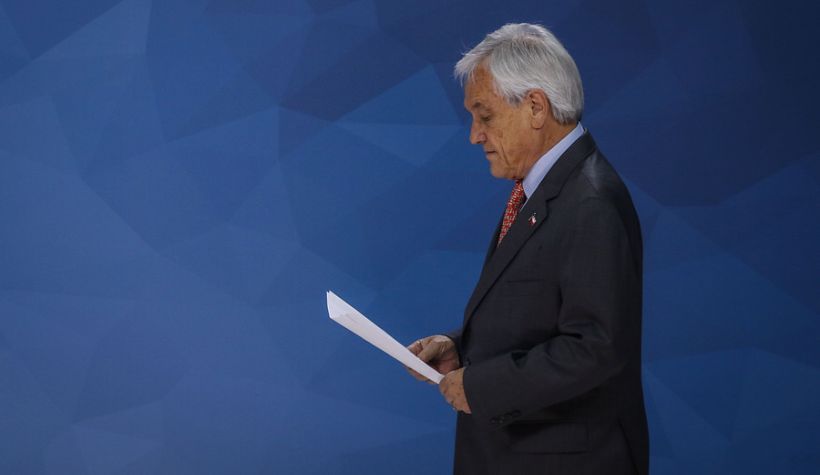 Piñera anunció la suspensión en el alza de las tarifas del transporte público