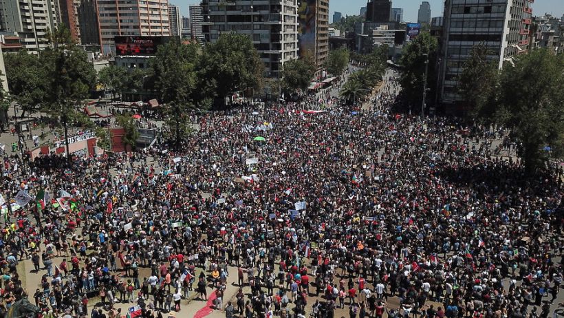 Para hoy está convocada masiva manifestación en Plaza Italia