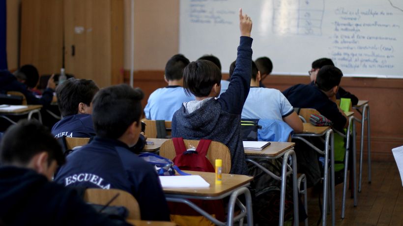 Diversas realidades para este lunes en los colegios del país: Santiago, Maipú y Providencia no tendrán clases