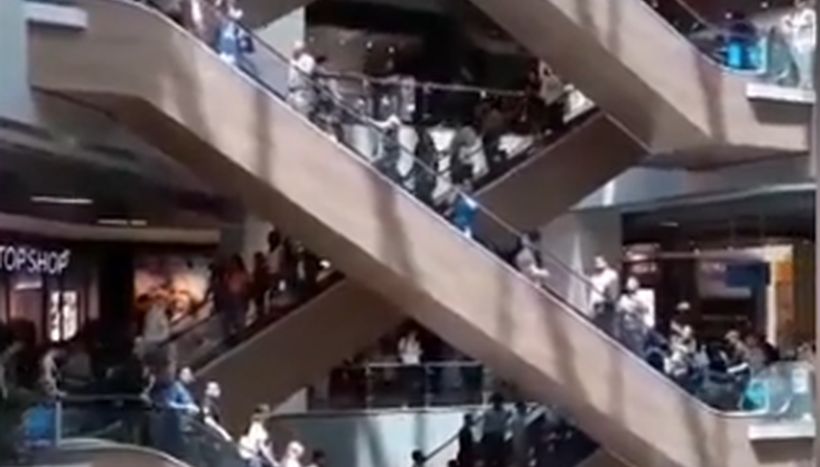 [VIDEO] Realizan manifestación en el Costanera Center