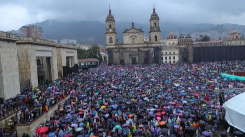 Colombia: Presidente Duque saca el Ejército a la calle y decreta toque de queda en Bogotá