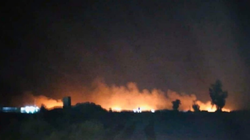 Nuevo ataque aéreo impactó a vehículos en el norte de Bagdad y dejó al menos cinco muertos