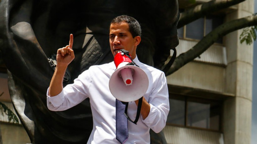 Asamblea Nacional de Venezuela sustituyó a Guaidó como presidente y eligió a Luis Parra