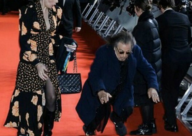 [FOTOS] Al Pacino sufrió caída durante la alfombra roja en los BAFTA 2020
