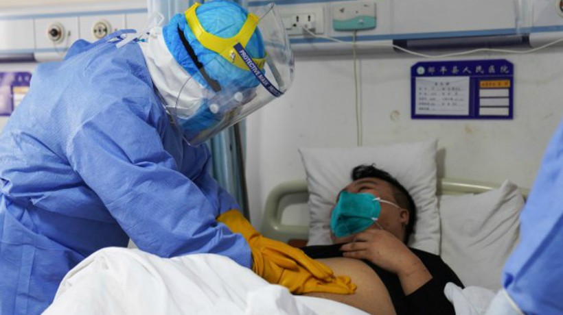 Más de 7 mil personas se encuentran en cuarentena por coronavirus en dos cruceros de lujo en China y Japón