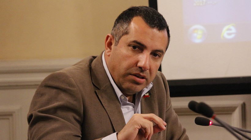 Fiscalía confirma investigación en contra de ex diputado Hasbún por posible cohecho