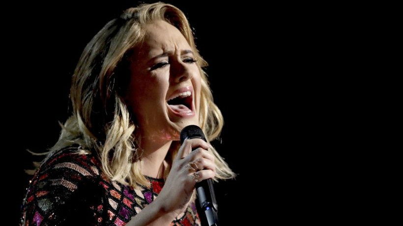 Adele anunció que lanzará un nuevo disco en septiembre