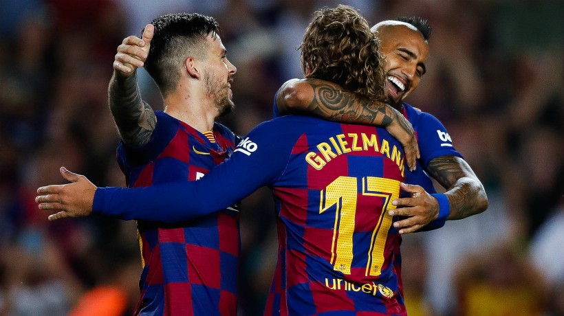 Barcelona de Vidal goleó al Eibar de Orellana y quedó momentáneamente en la cima