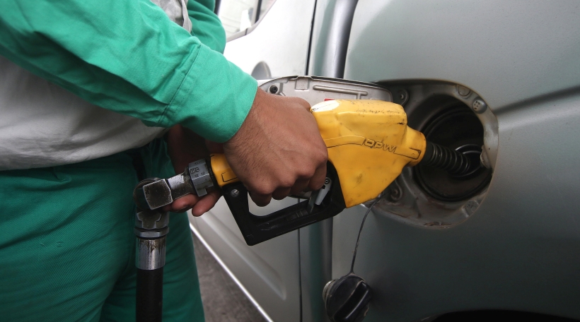 ENAP informó que precio de los combustibles bajará a partir de este jueves